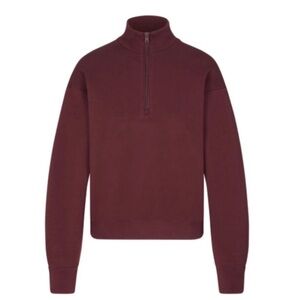 SKIMS Cotton Fleece Sweatshirt Classic Quarter Zip Pullover in Oxblood Red